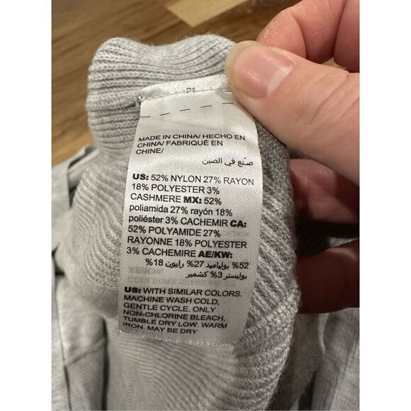 NWOT Chico’s Gray Tie Front Sweater Cashmere Blend Size 3 / XL - Picture 7 of 7